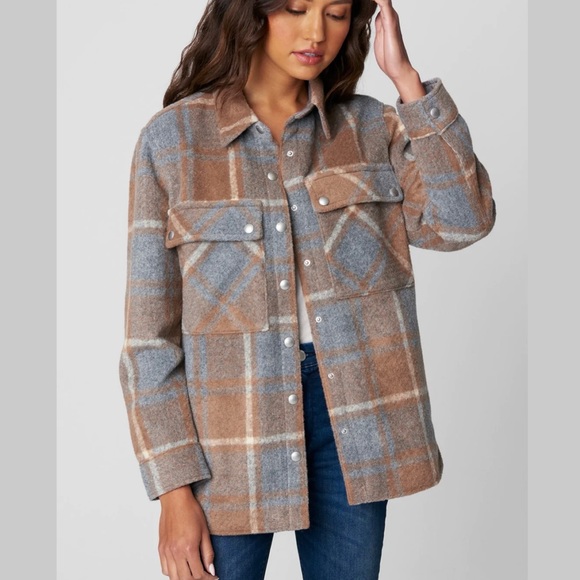 BlankNYC Plaid Shirt Mountain High Jacket Large EUC - Picture 2 of 12